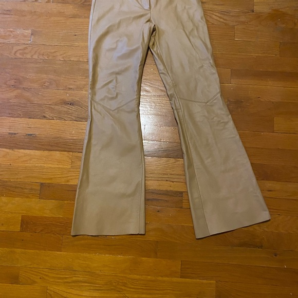 Women real leather pants size 4, it’s too small fit for 0, color tan - Picture 4 of 7
